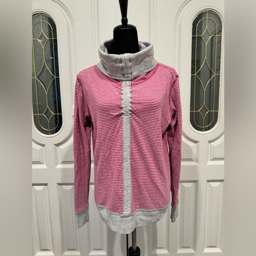 Lululemon In A Cinch Sweatshirt Women’s Pink Gray Reversible Cowl Neck small